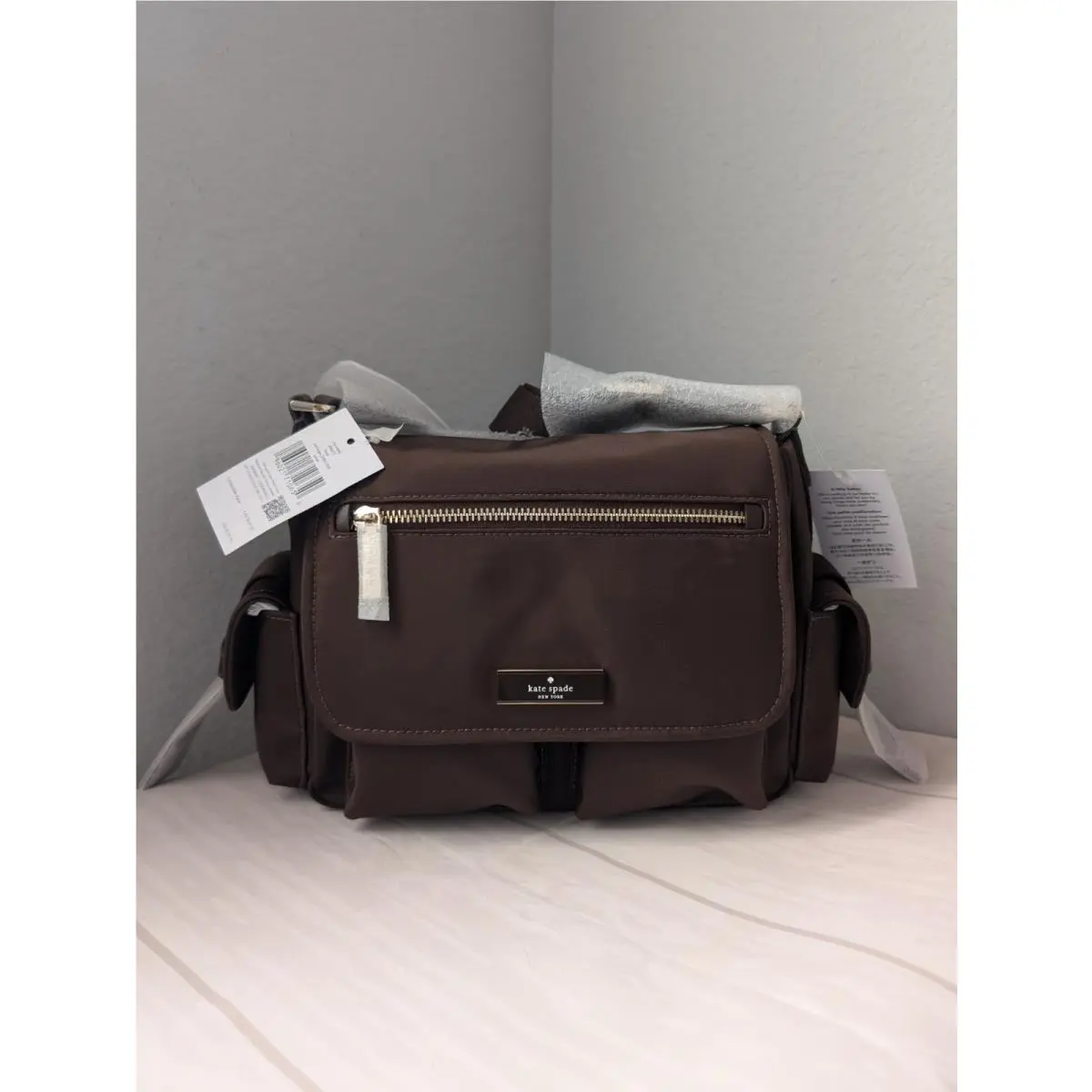 Kate Spade KN672 Carter Ksnyl Cargo Messenger Bag In Hot Fudge