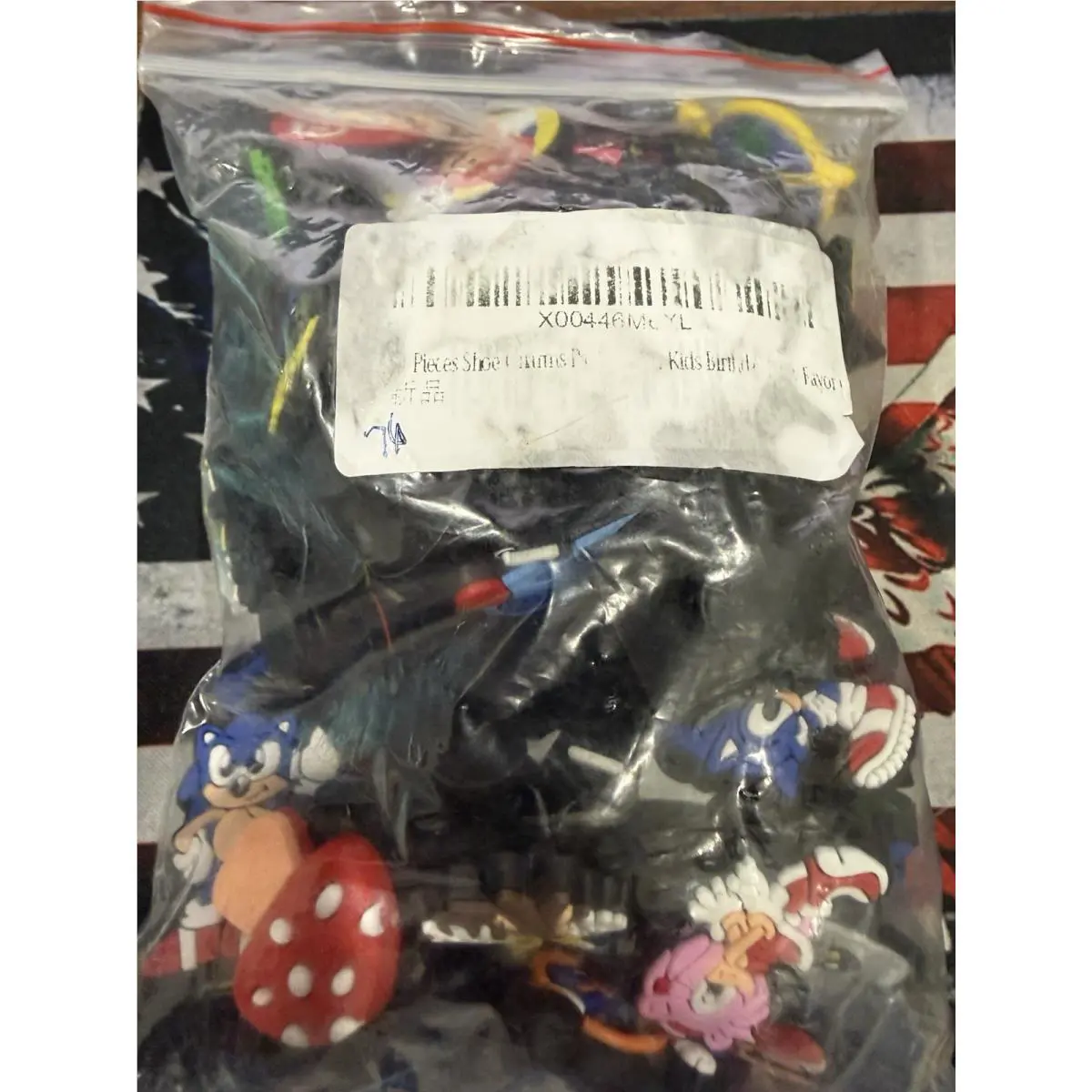 Bag OF 76 Crocs Characters