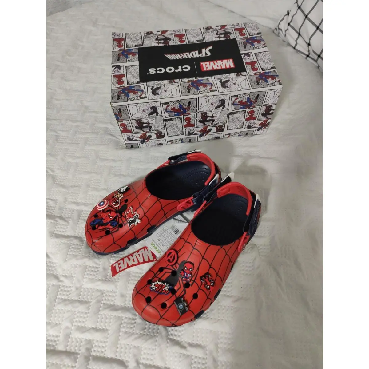 Crocs shoes - Crocs Classic Clog - Classic Clog - 211408-90H - Red/Blue/Black 9