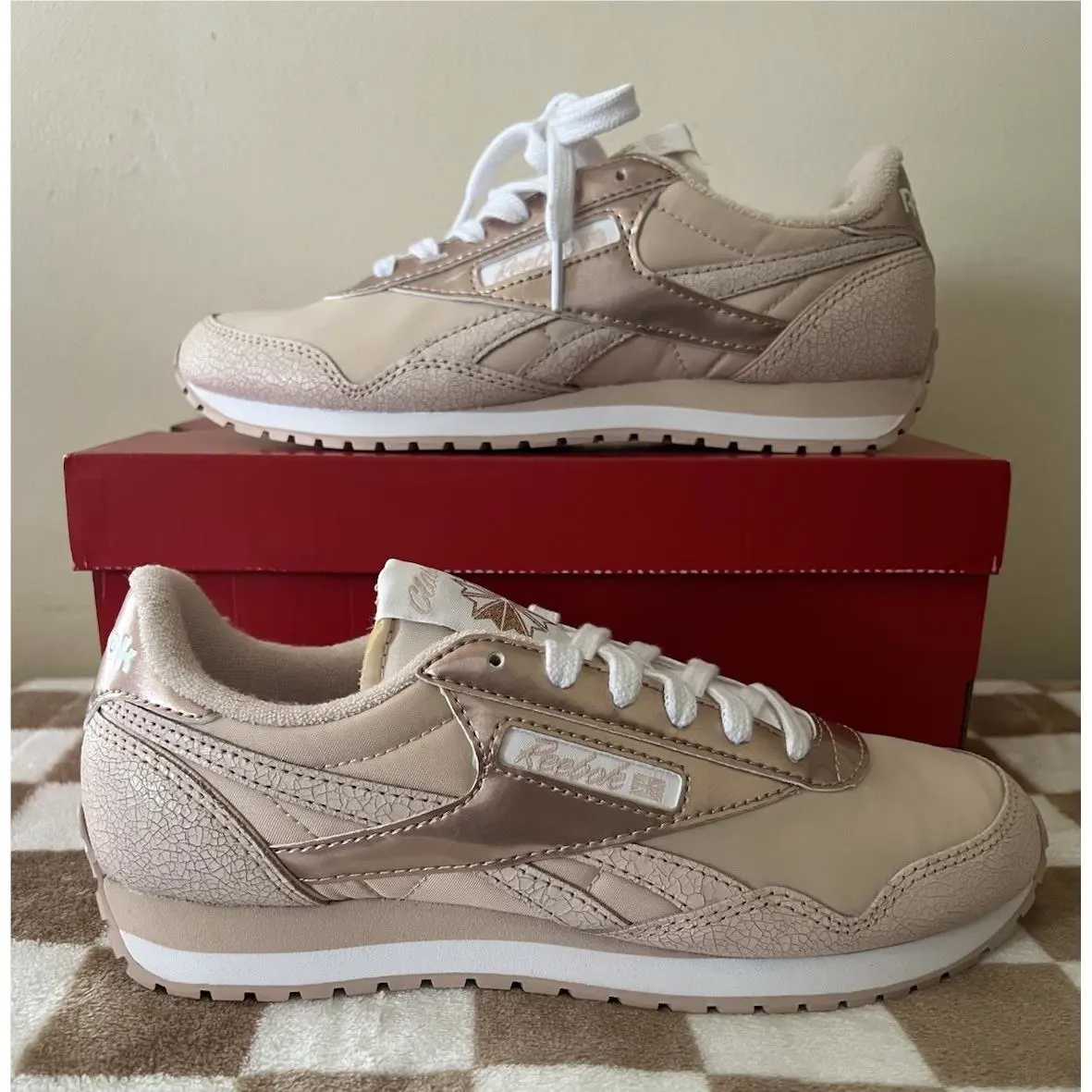 Reebok shoes - Reebok Classic AZ - Classic - 255607 670 - Rose Gold/White/Muted Clay 1