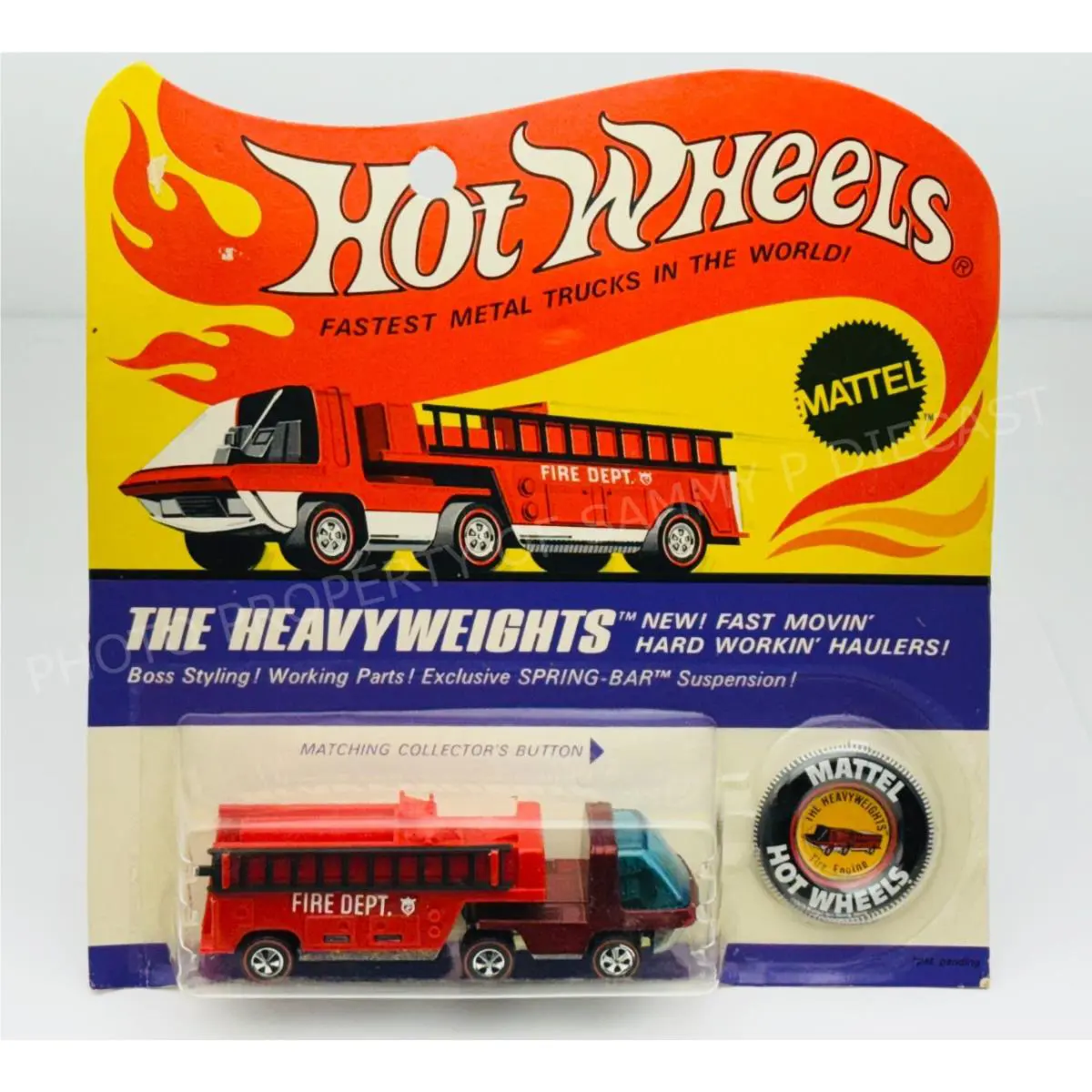 Hot Wheels Redline Fire Engine Red HK Dark Interior in Blisterpack