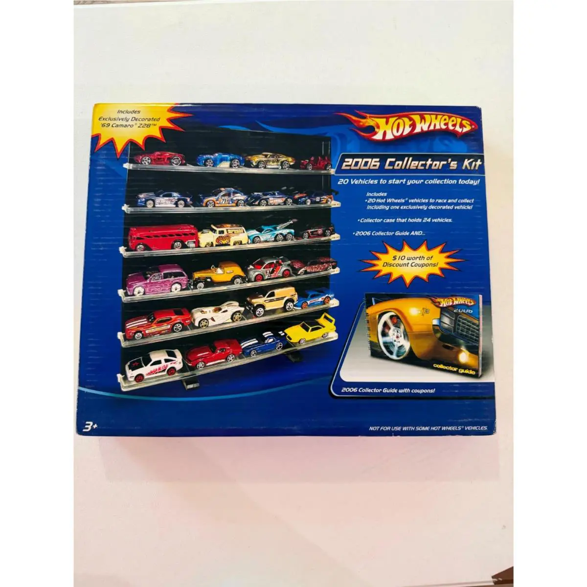 Hot Wheels 2006 Collectors Kit 20 Vehicles Par
