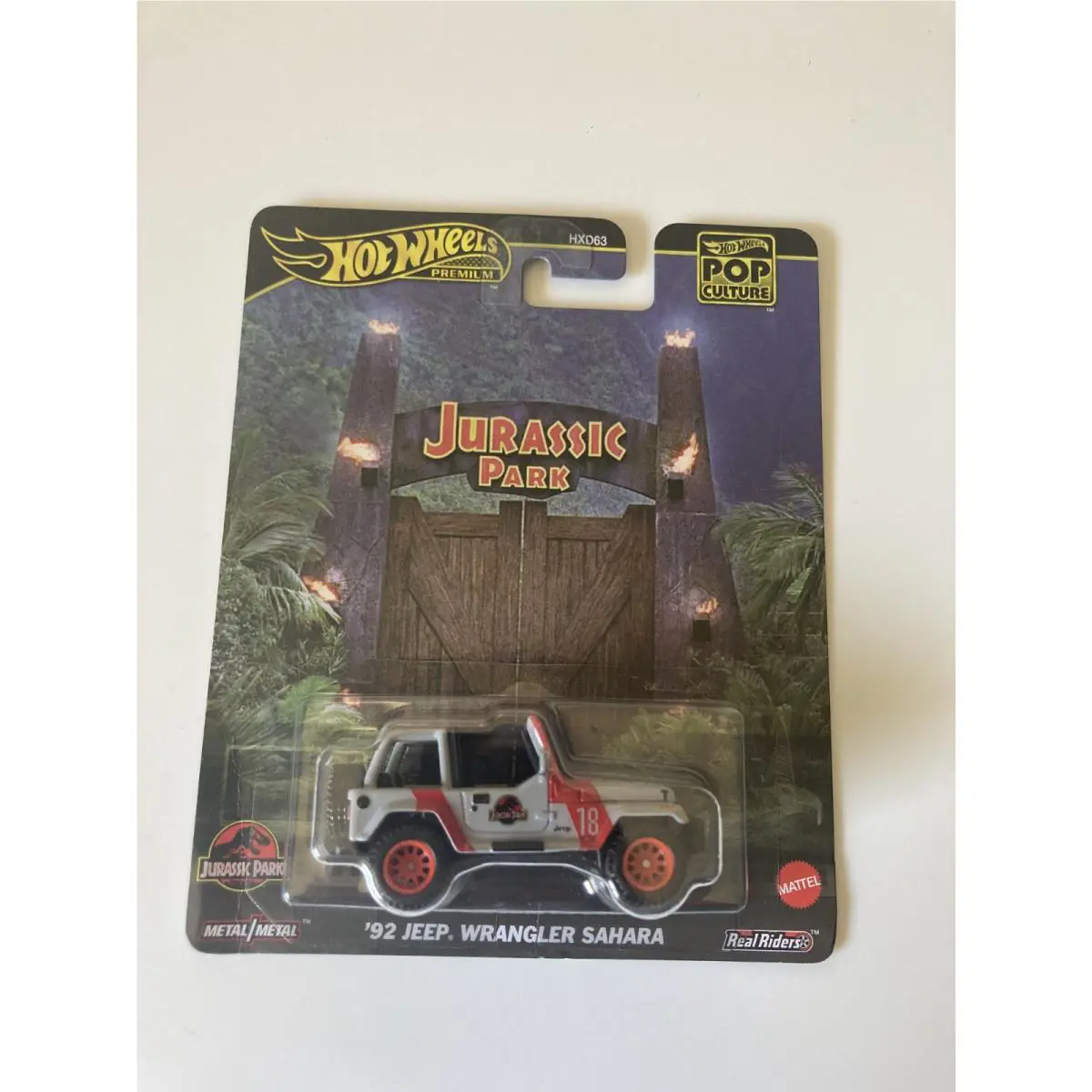 Hot Wheels Pop Culture Jurassic Park `92 Jeep Wrangler Sahara Car Mosc