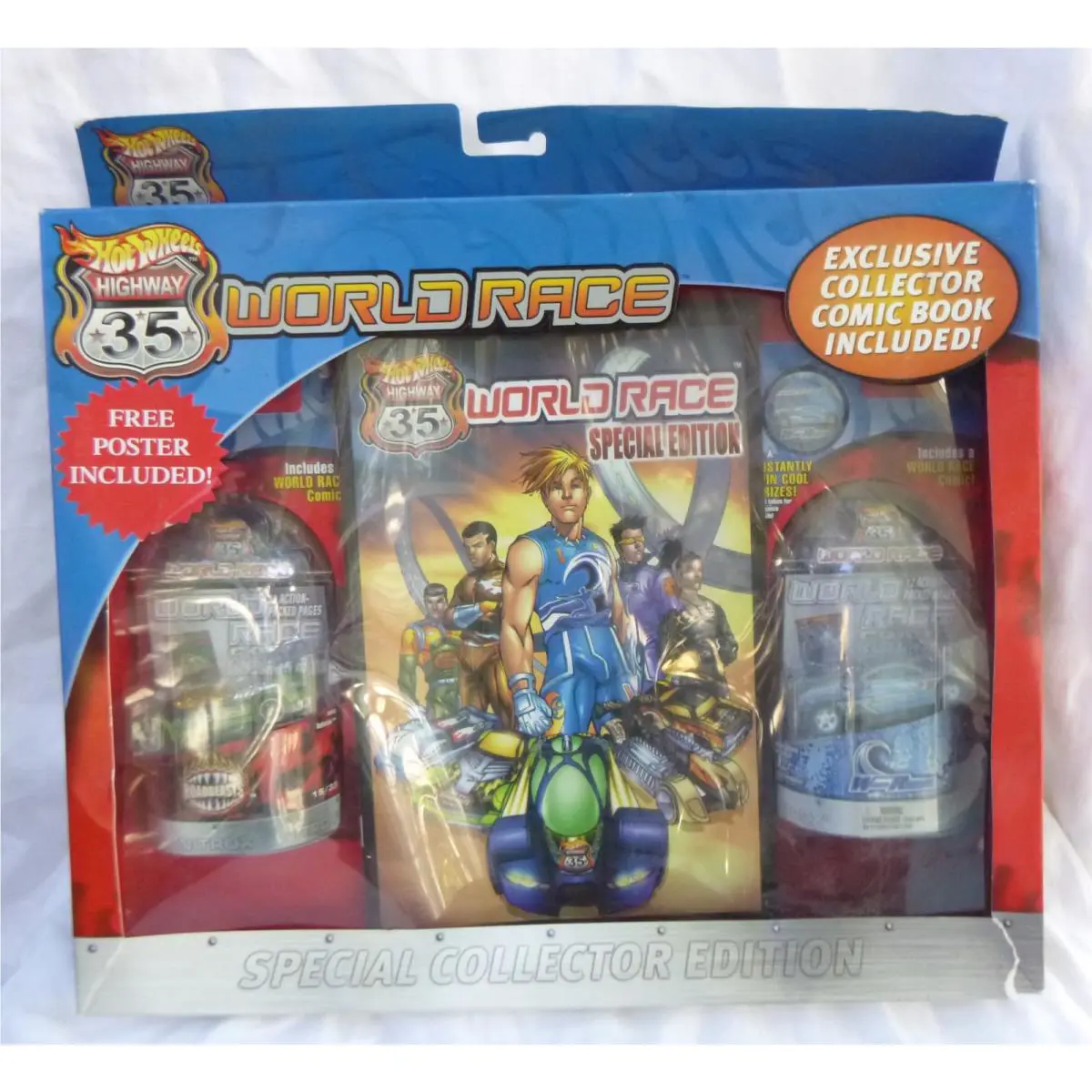 2003 Hot Wheels Highway 35 World Race 2 Car Pack Comic Roadbeast Wave Ripper