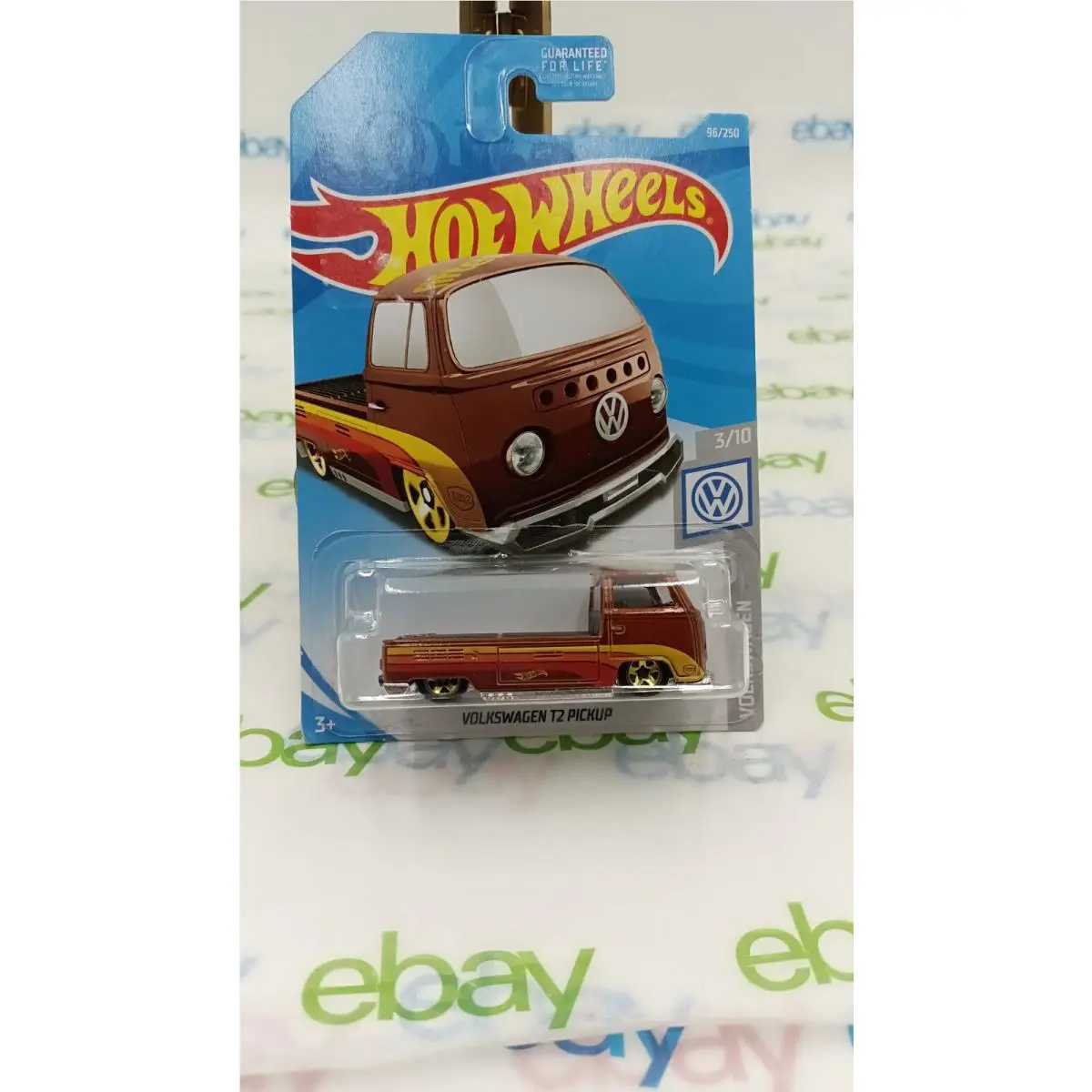 2019 Hot Wheels Volkswagen T2 Pickup VW 3/10