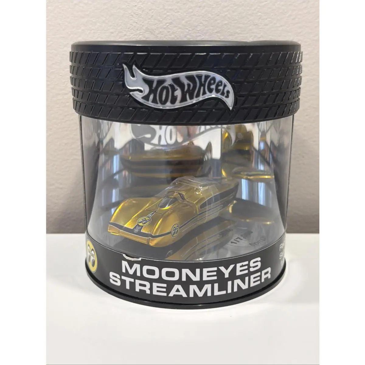 Hot Wheels Oil Can Mooneyes Streamliner - Gold Metallic Car C25