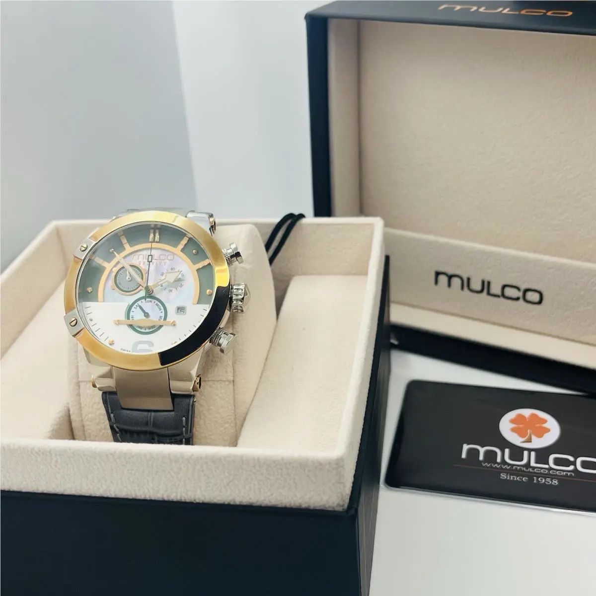 Gravity Unisex Chronograph 43mm Two Tone Day/date Swiss Watch MW5-4190-213 by Mulco