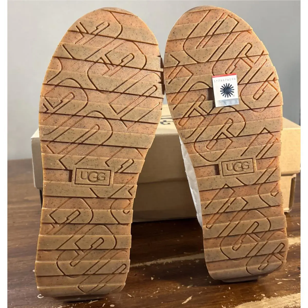 UGG shoes - UGG Marin Lace Logo - Marin Lace Logo - 1125025 - White 9