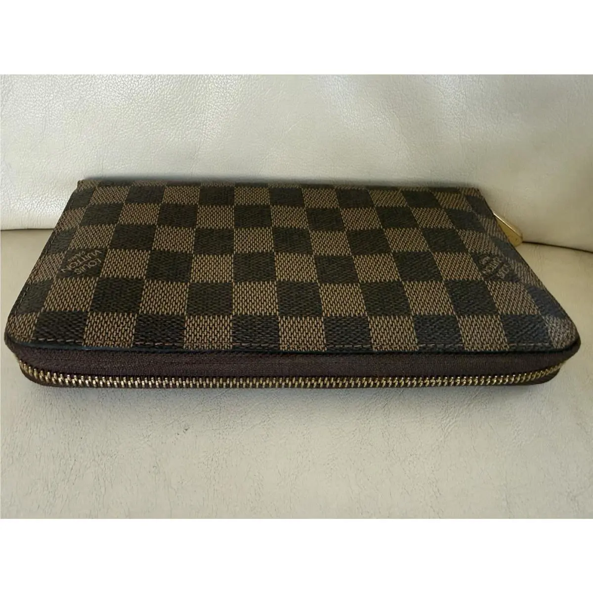 Louis Vuitton Damier Ebene Zippy Organizer Wallet