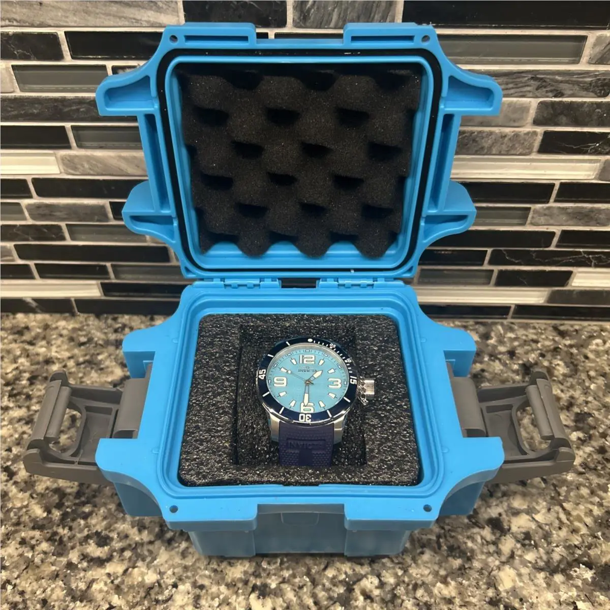 Invicta 38434 Specialty Men’s Quartz Watch Blue 48mm Dive Case Trinite