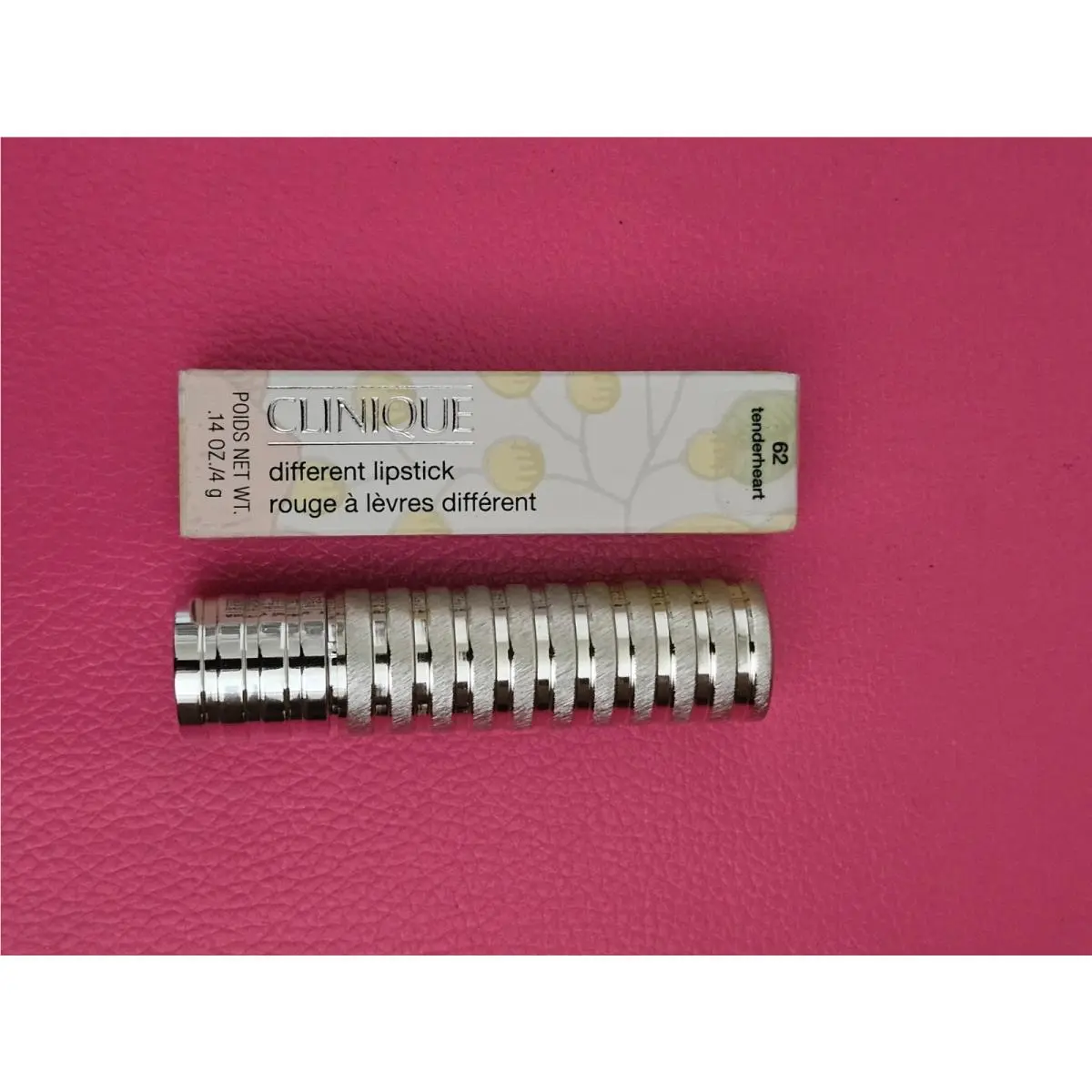 Different Lipstick Chose Shade Full sz .14 oz/4g 62 TENDERHEART by Clinique