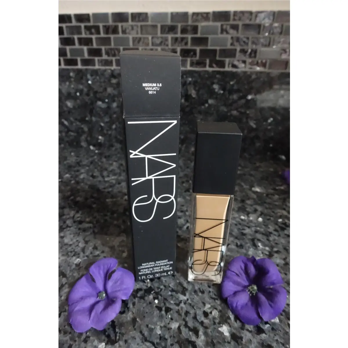 Nars Natural Radiant Longwear Foundation Full Size 1oz Select Yours medium 3.5 vanuatu by NARS Cosmetics