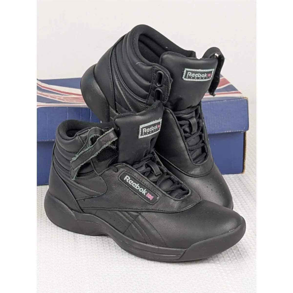 Reebok shoes - Reebok Classic Leather Mid - Classic Leather Mid - 2-56657 - Black 0