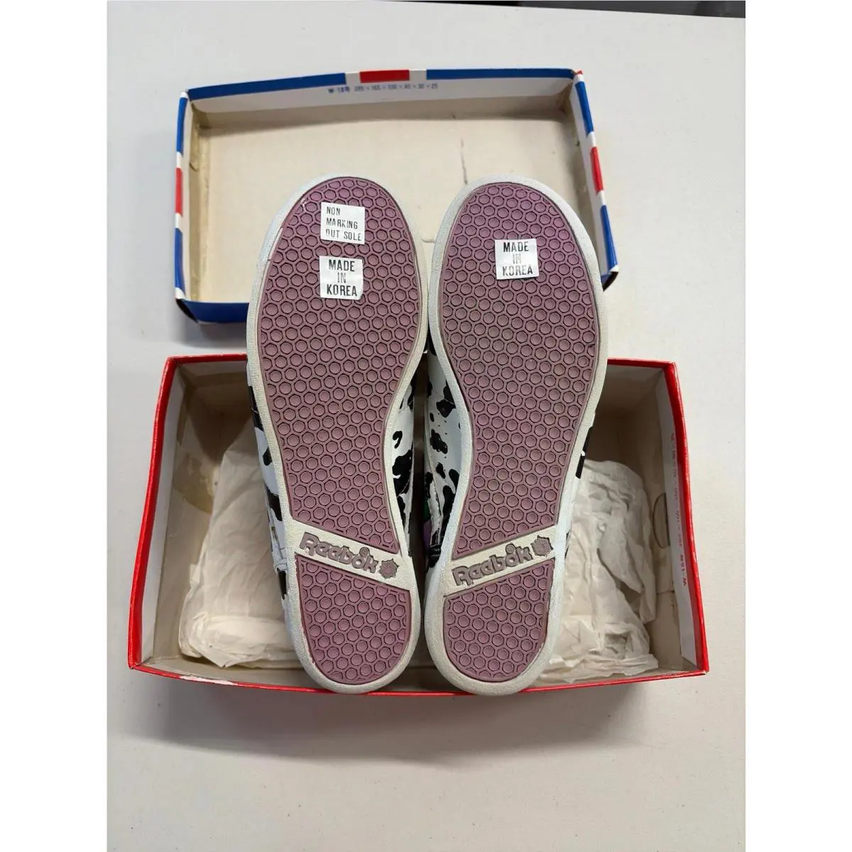 Reebok shoes - White 2
