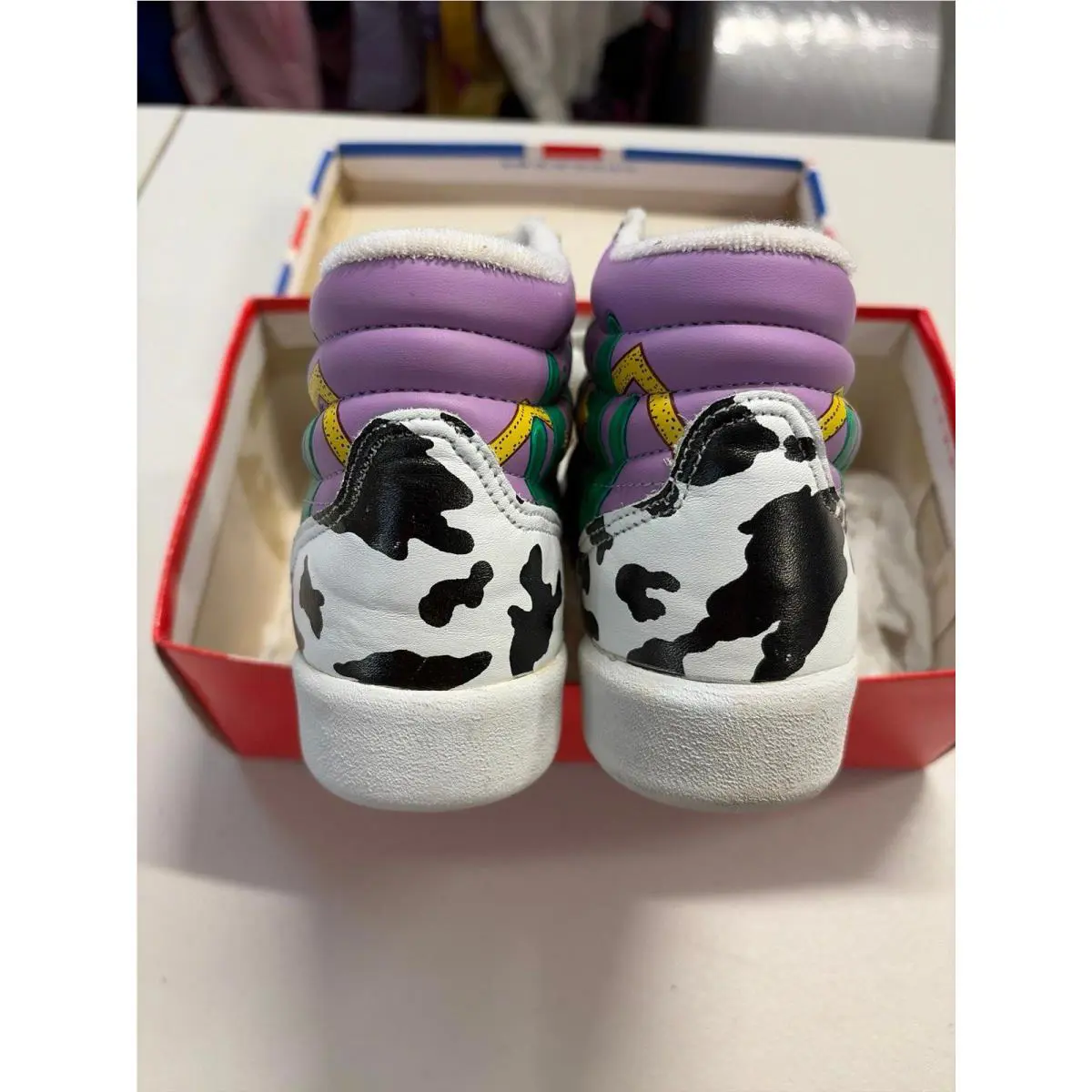 Reebok shoes - White 4