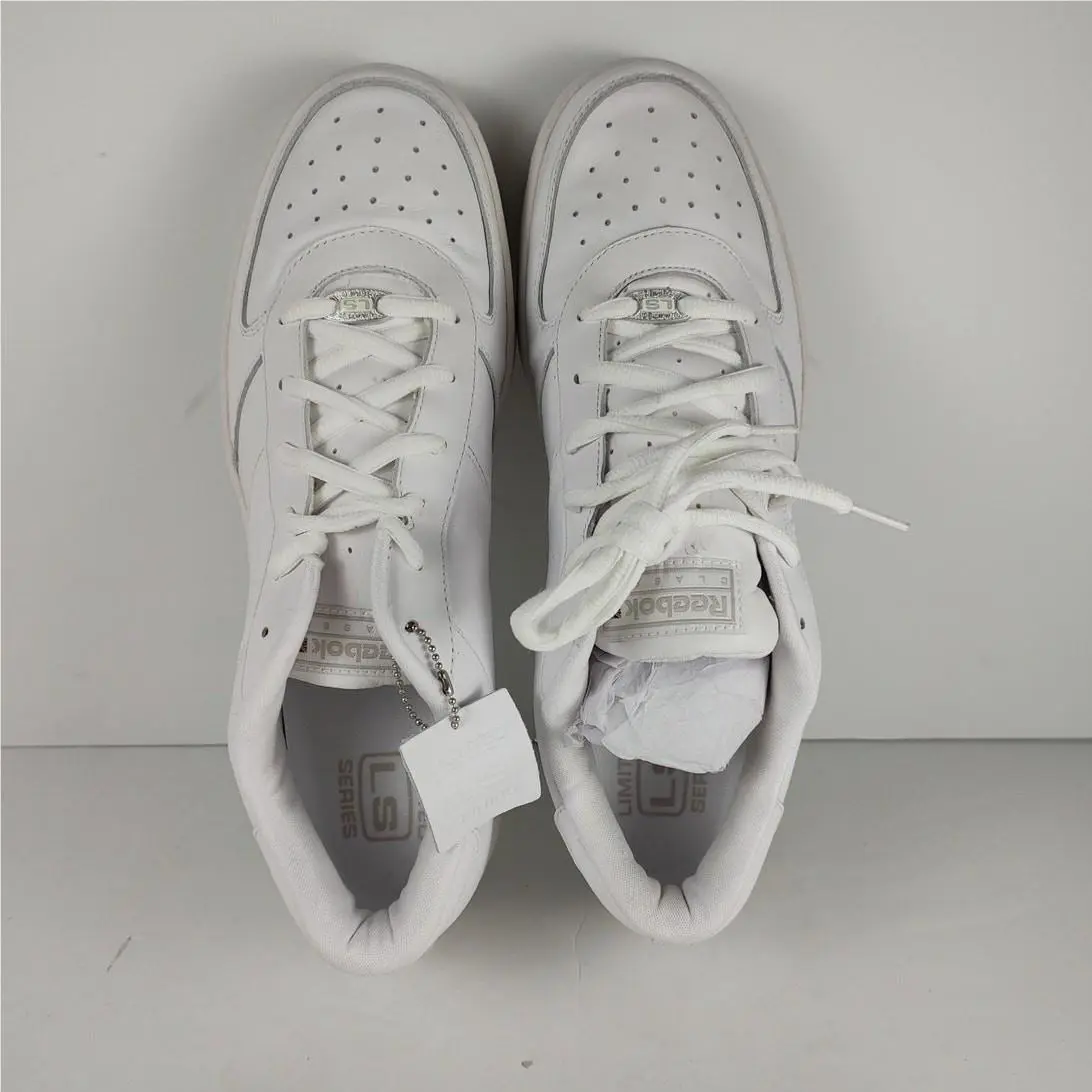 Reebok shoes - White 3