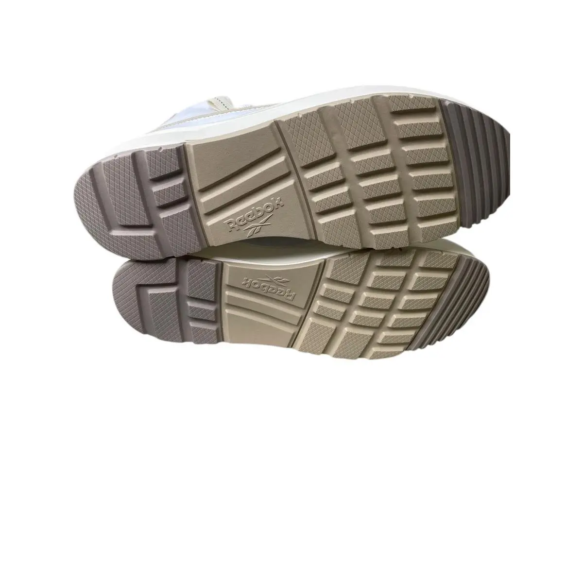 Reebok shoes - Club C Geo - Club Geo - LII44 - White (UPC: 195740897970) 7