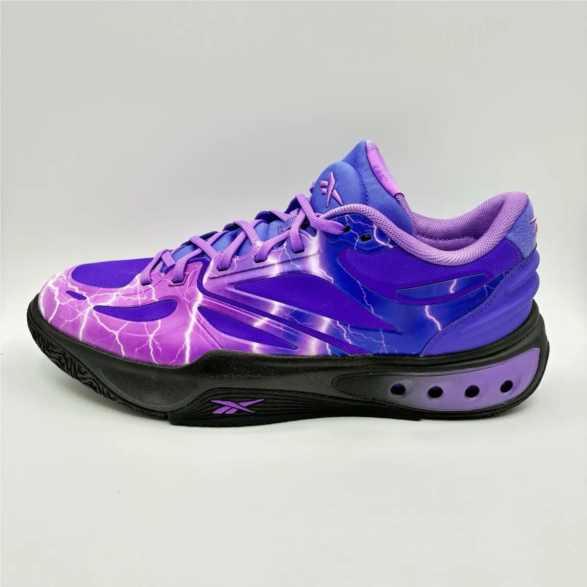 Reebok Mens Engine A Basketball Shoes Size 11 Lightning Purple Black Buzelis