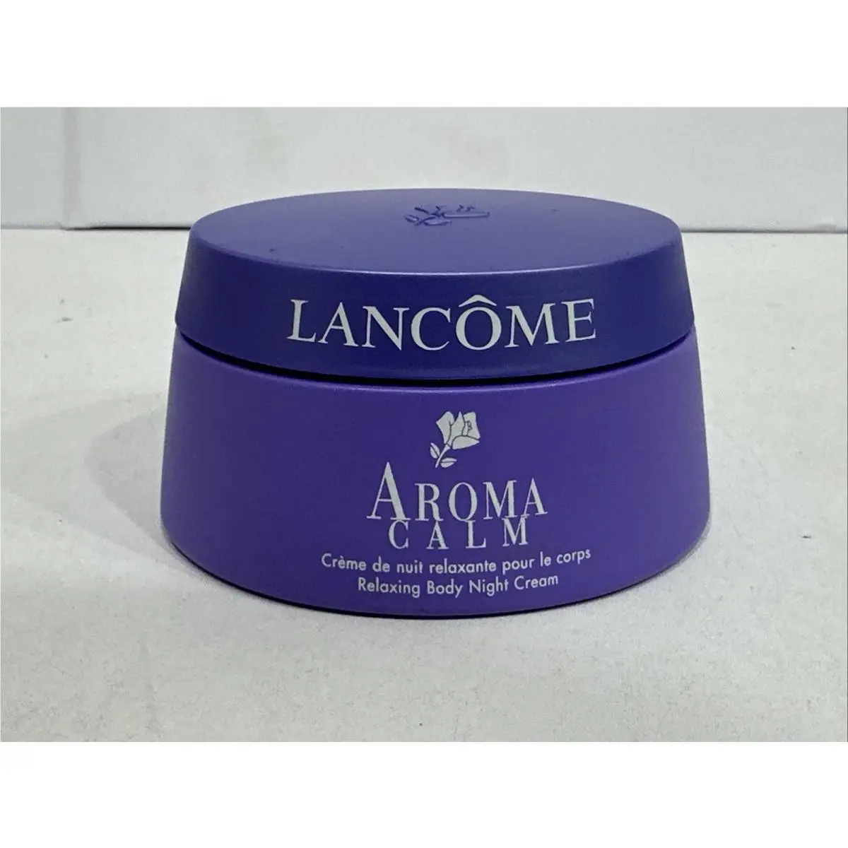 Lancome Aroma Calm Crème De Unit Relaxante Pour Le Corps 6.8 Fl. Oz. 200ml
