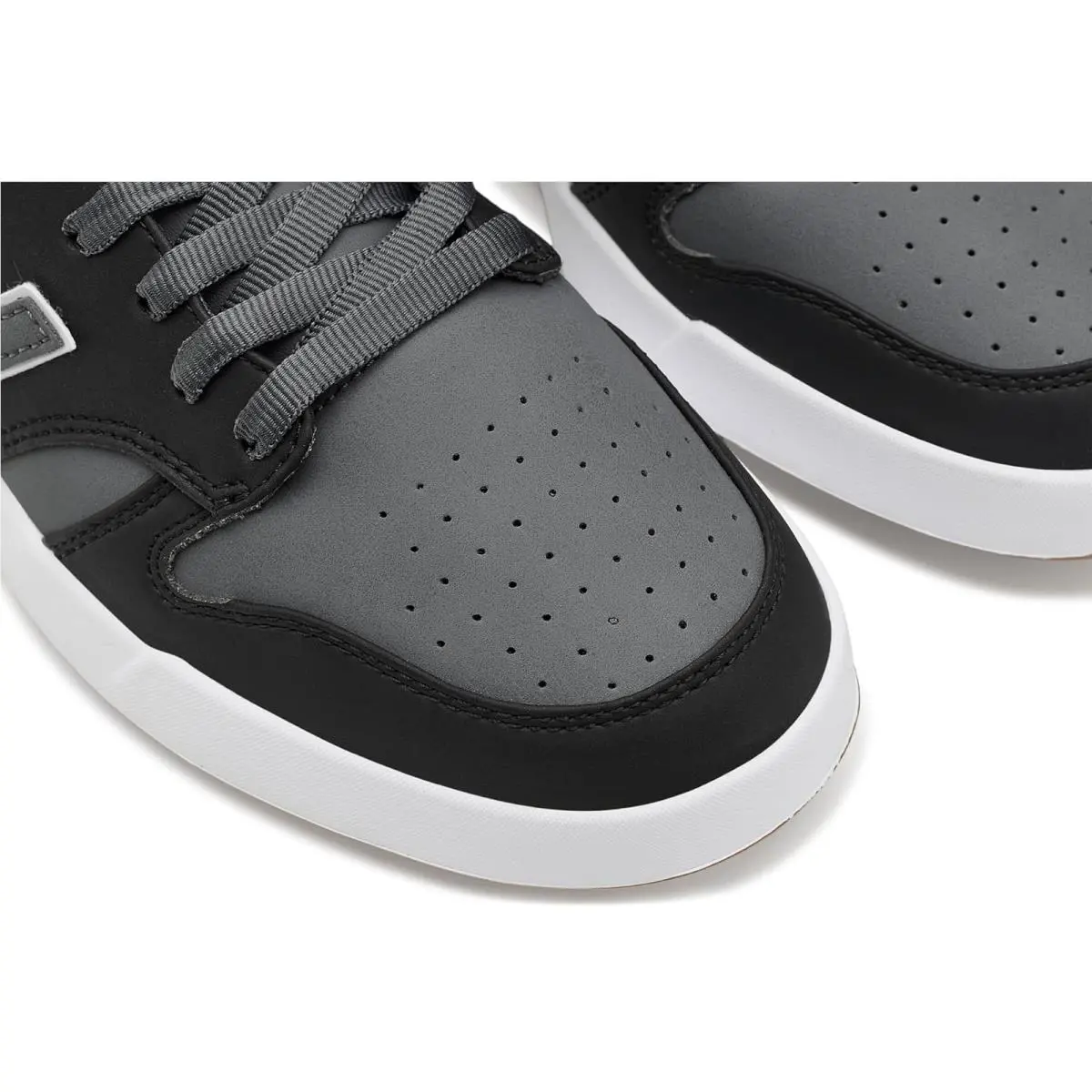 New Balance shoes - Grey 32