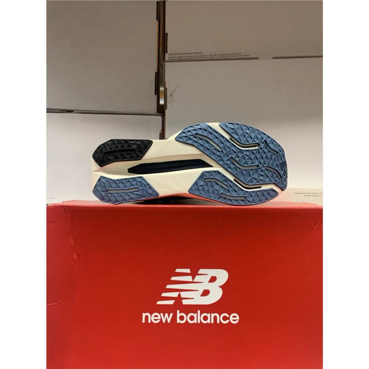 New Balance shoes - New Balance FuelCell Propel - FuelCell Propel - WFCPRLH5 - Blue 6