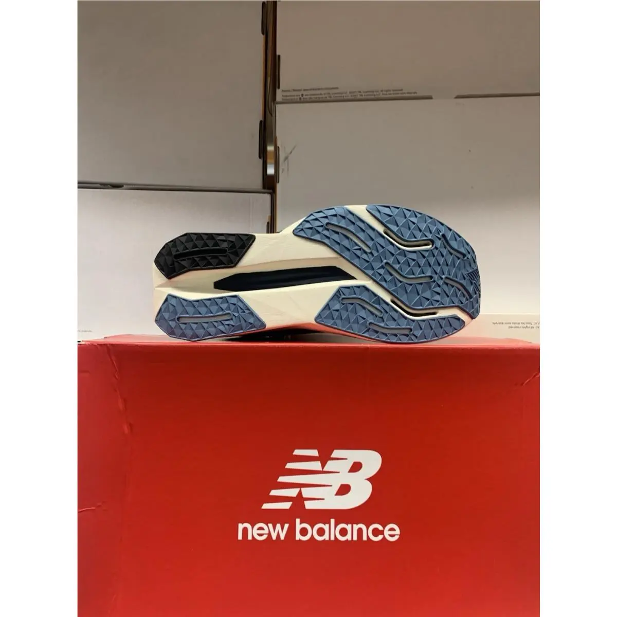 New Balance shoes - New Balance FuelCell Propel - FuelCell Propel - WFCPRLH5 - Blue 6