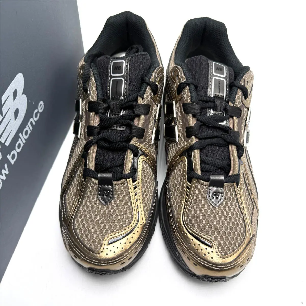 New Balance shoes - New Balance 1906R - U1906RCJ - Mushroom/Black/Black Metallic 0