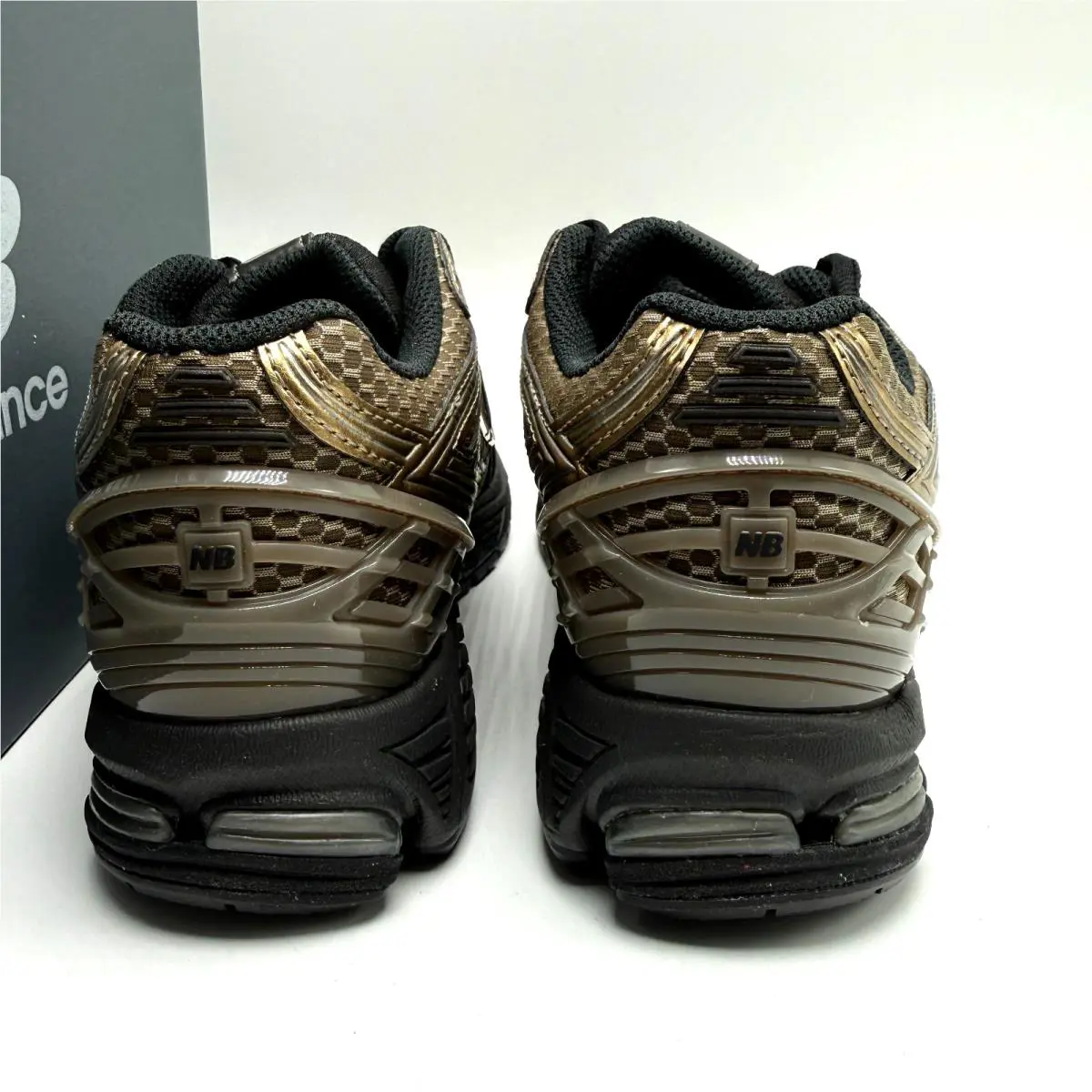 New Balance shoes - New Balance 1906R - U1906RCJ - Mushroom/Black/Black Metallic 3