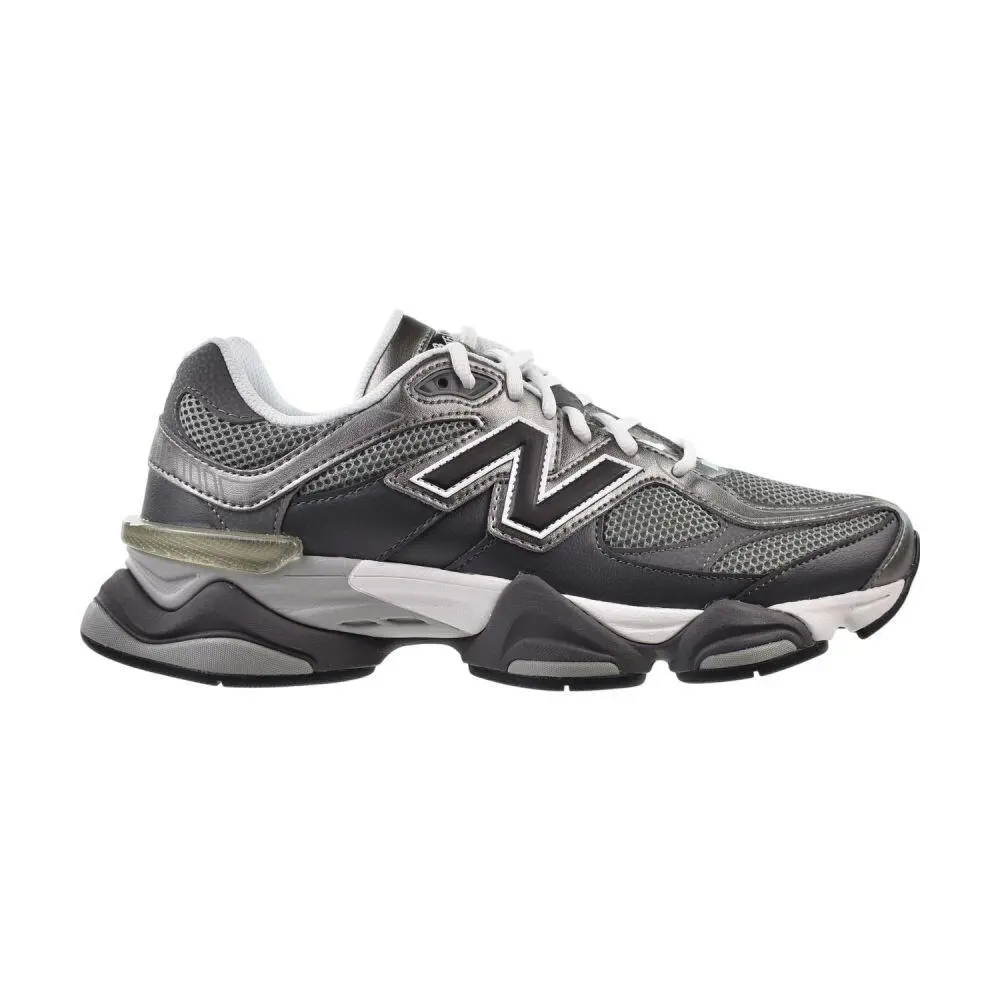 New Balance shoes - Grey/Black 5