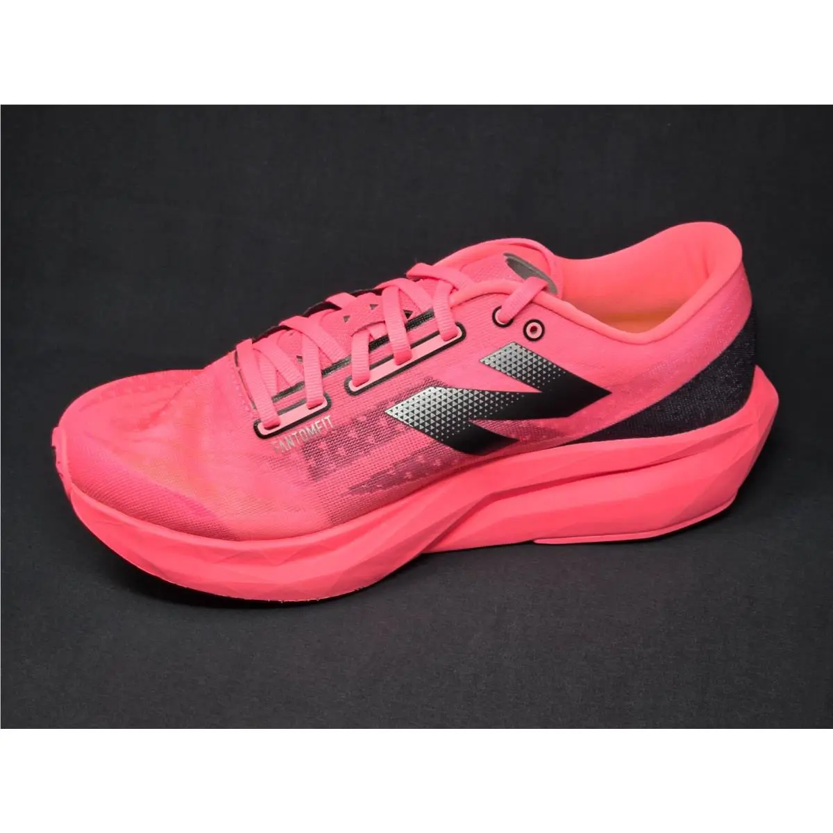 New Balance shoes - New Balance FuelCell Rebel - FuelCell Rebel - MFCXCP4 - Pink 0