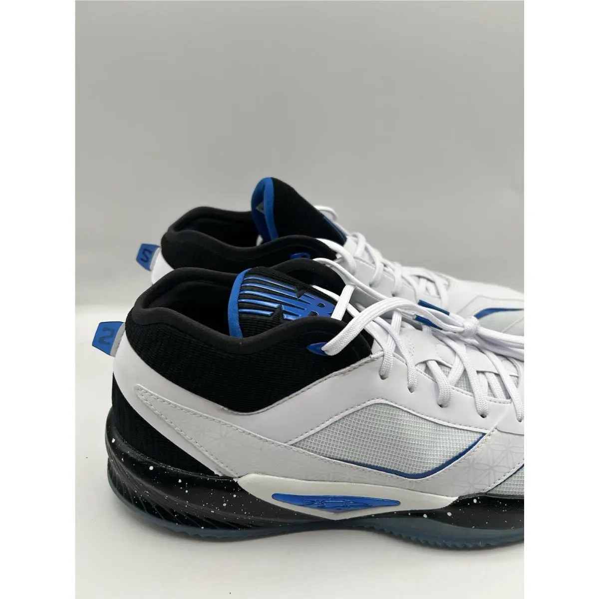 New Balance shoes - New Balance KAWHI 3 - KAWHI - BBKLSLV4 - White 0