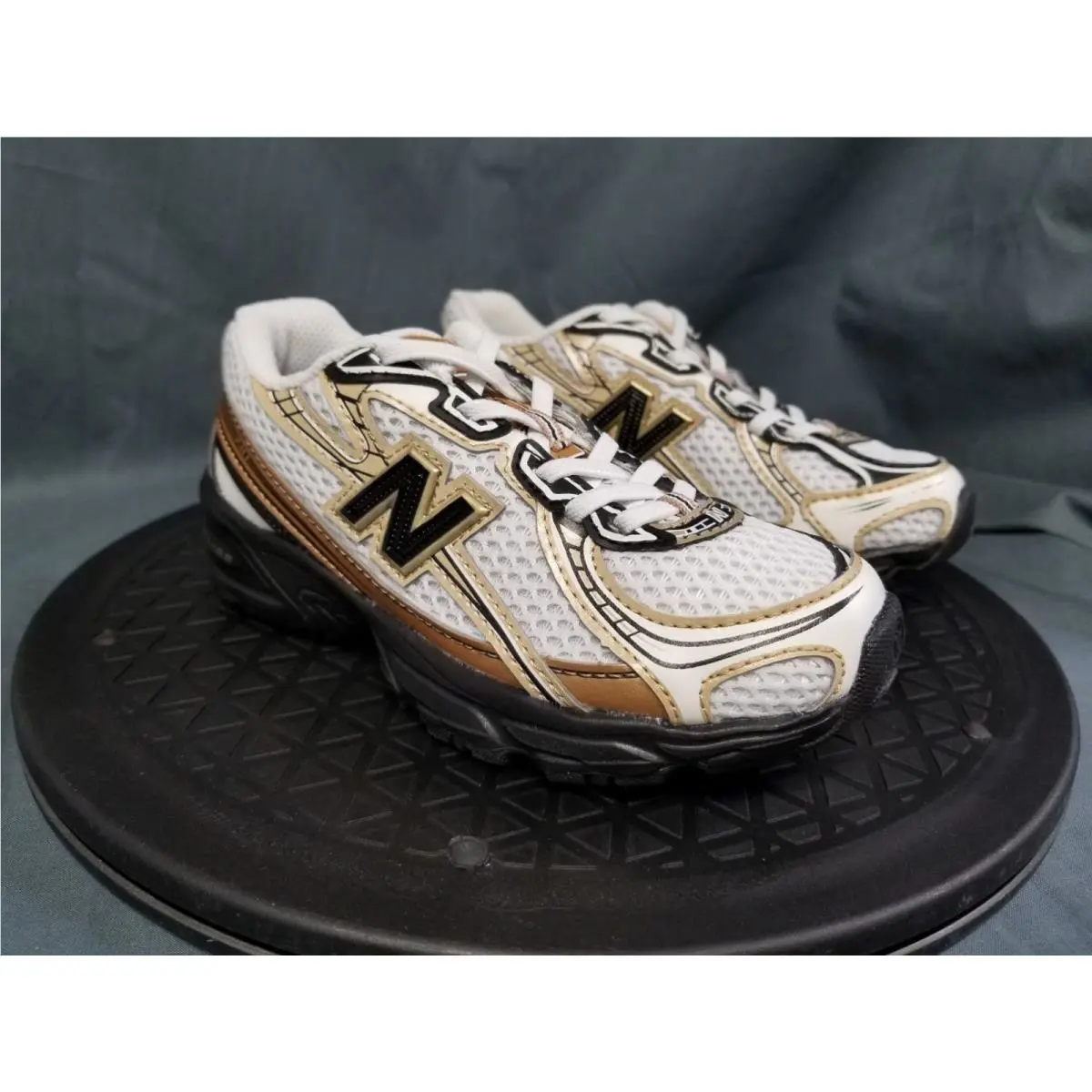 New Balance shoes - New Balance 740 - PZ740GM - Sea Salt/Black/Gold (UPC: 198687840474) 8