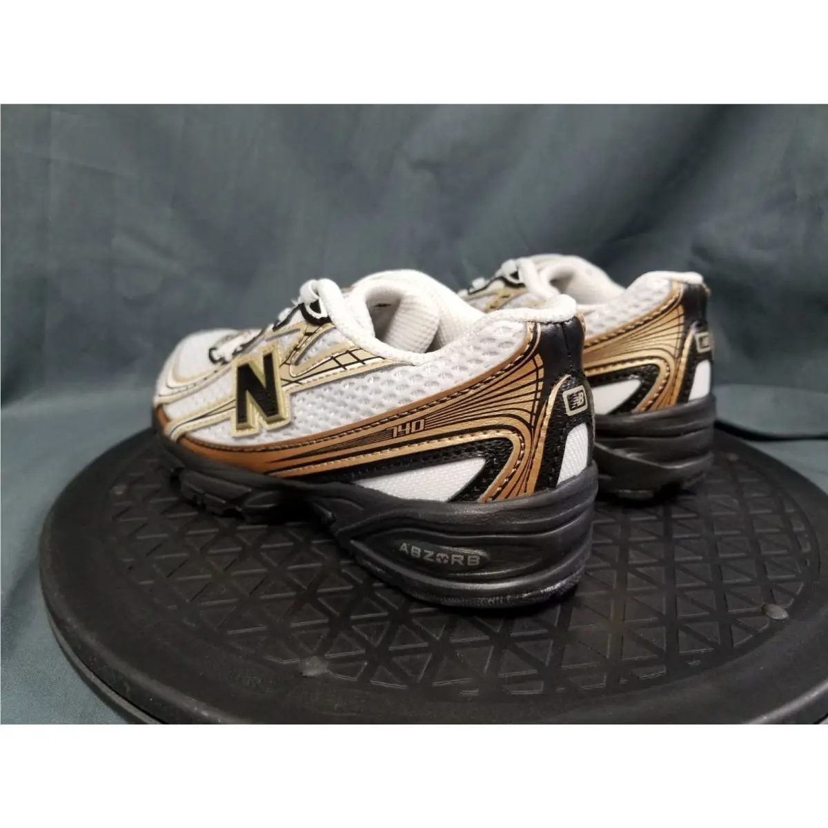 New Balance shoes - New Balance 740 - PZ740GM - Sea Salt/Black/Gold (UPC: 198687840474) 4