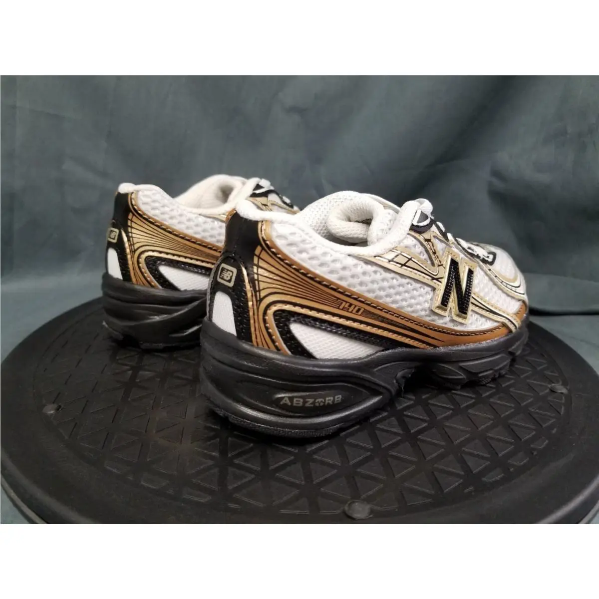 New Balance shoes - New Balance 740 - PZ740GM - Sea Salt/Black/Gold (UPC: 198687840474) 6