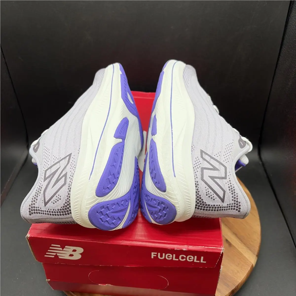 New Balance shoes - New Balance FuelCell Walker Elite - Purple 5