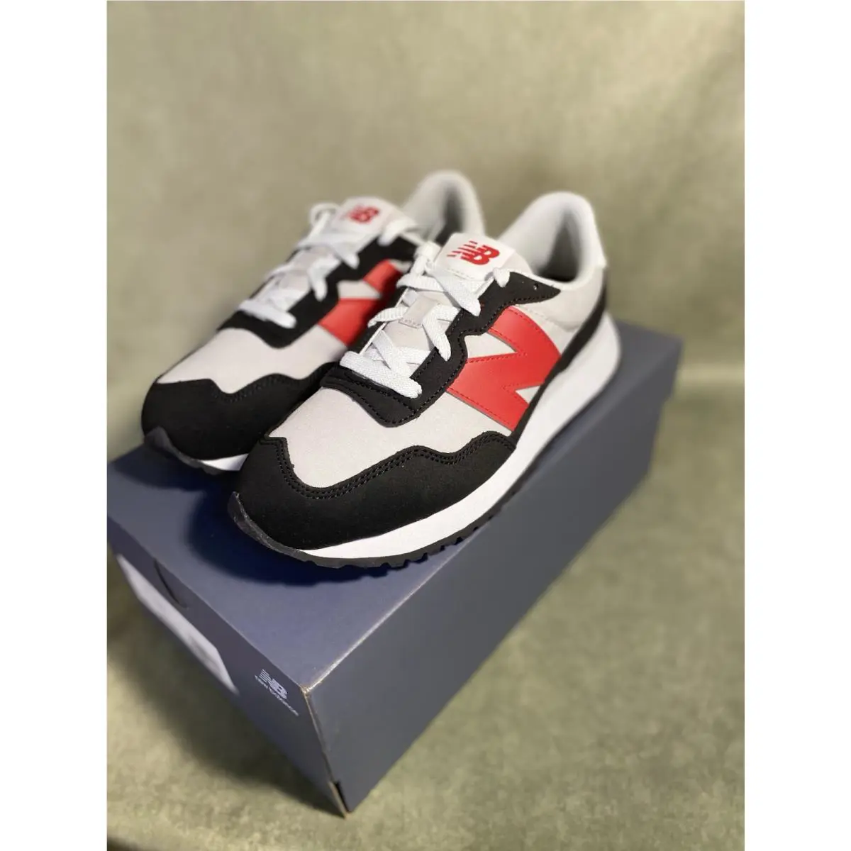 New Balance shoes - New Balance 237 - GREY/RED/BLACK 1