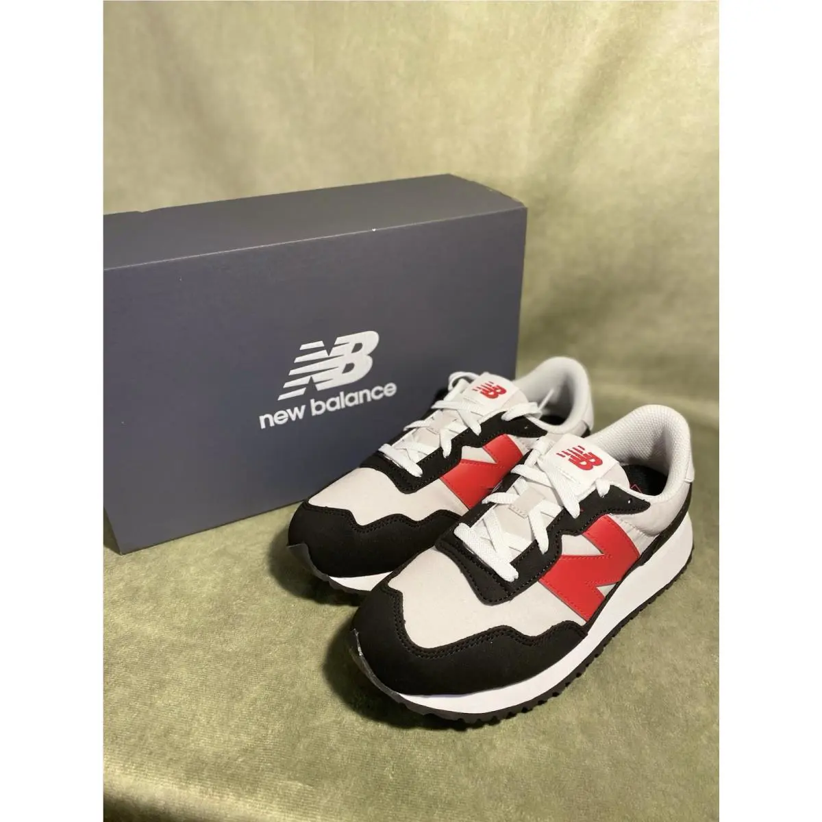 New Balance shoes - New Balance 237 - GREY/RED/BLACK 2