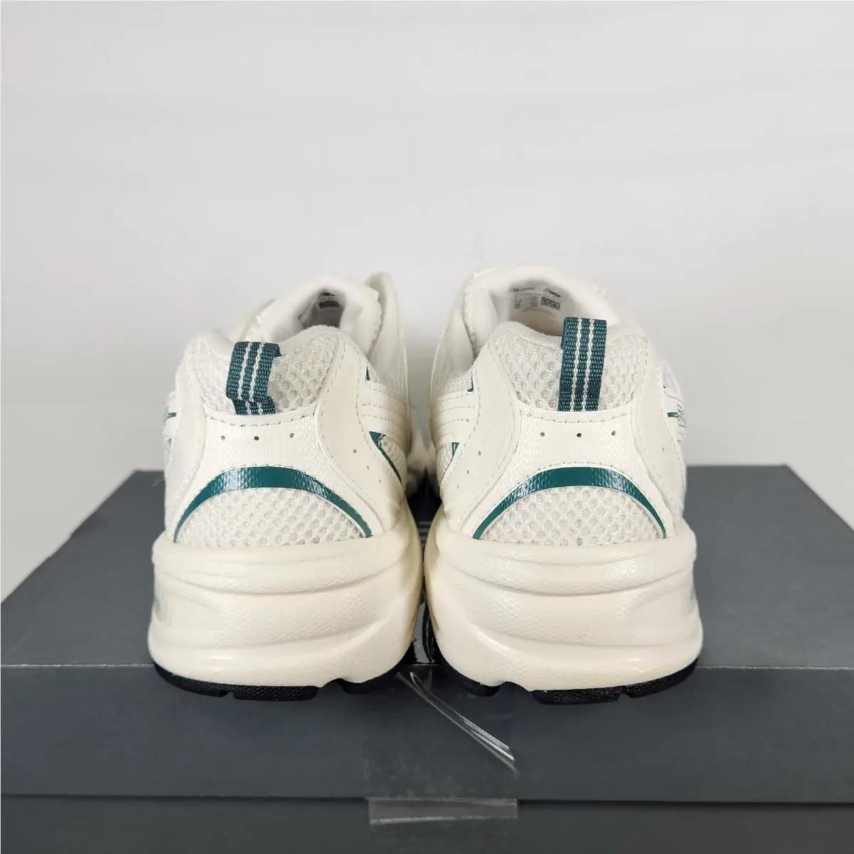 New Balance shoes - White 2