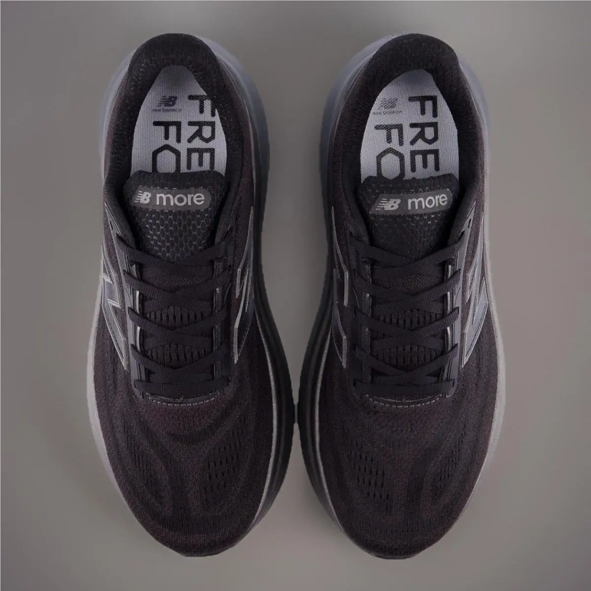 New Balance shoes - New Balance Fresh Foam X More v6 - MMORLA6 - Black 10
