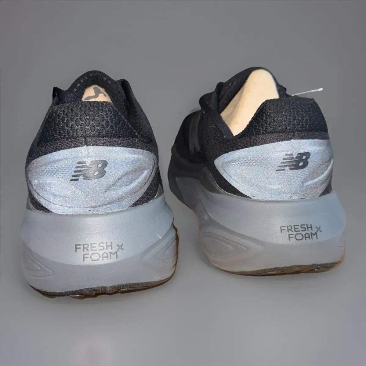 New Balance shoes - New Balance Fresh Foam X More v6 - MMORLA6 - Black 13