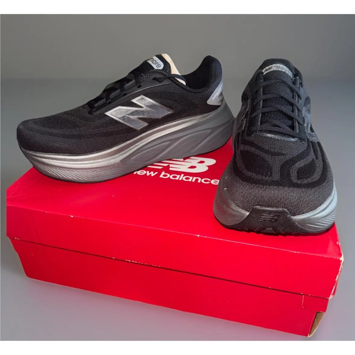 New Balance shoes - New Balance Fresh Foam X More v6 - MMORLA6 - Black 3
