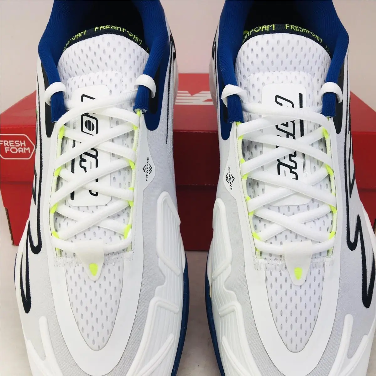 New Balance shoes - New Balance Fresh Foam - Fresh Foam - MCHRALW1 - White / Royal Blue / Black / Neon Green Accents 13