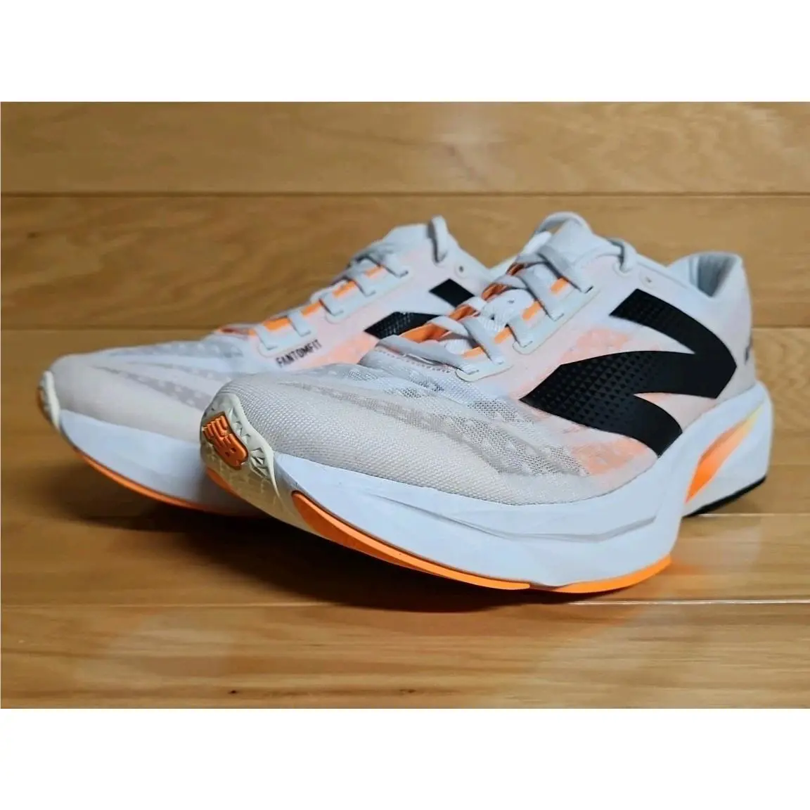 New Balance shoes - New Balance FuelCell Rebel - FuelCell Rebel - WFCXCN4 - White (UPC: 197967784729) 4
