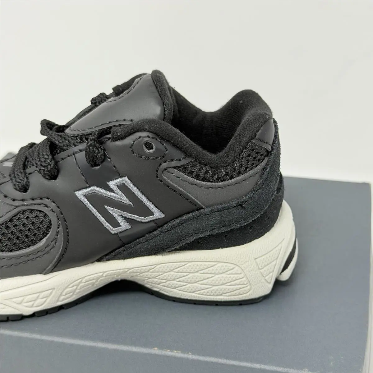 New Balance shoes - New Balance 2002R - Black (UPC: 0196941345079) 14