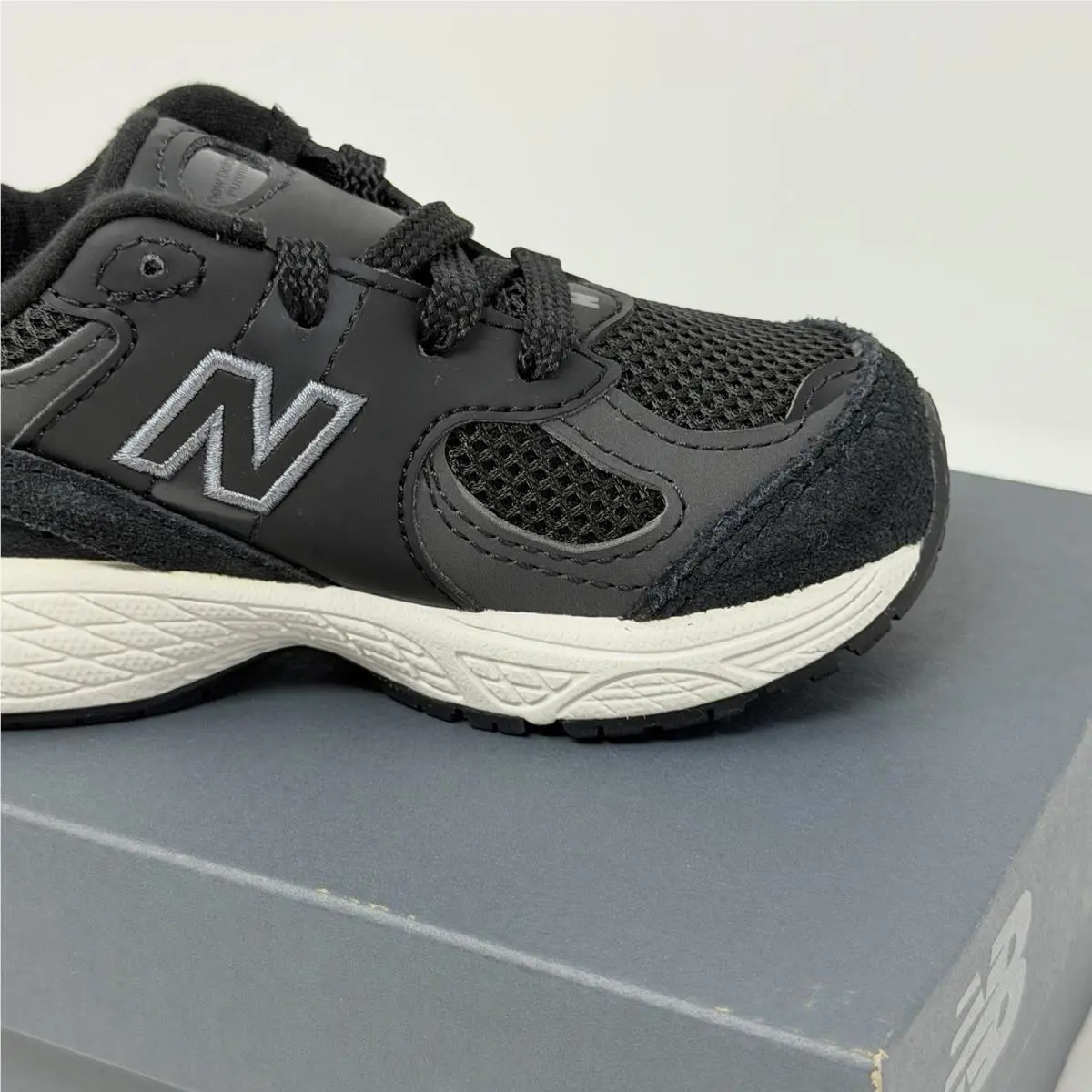 New Balance shoes - New Balance 2002R - Black (UPC: 0196941345079) 3