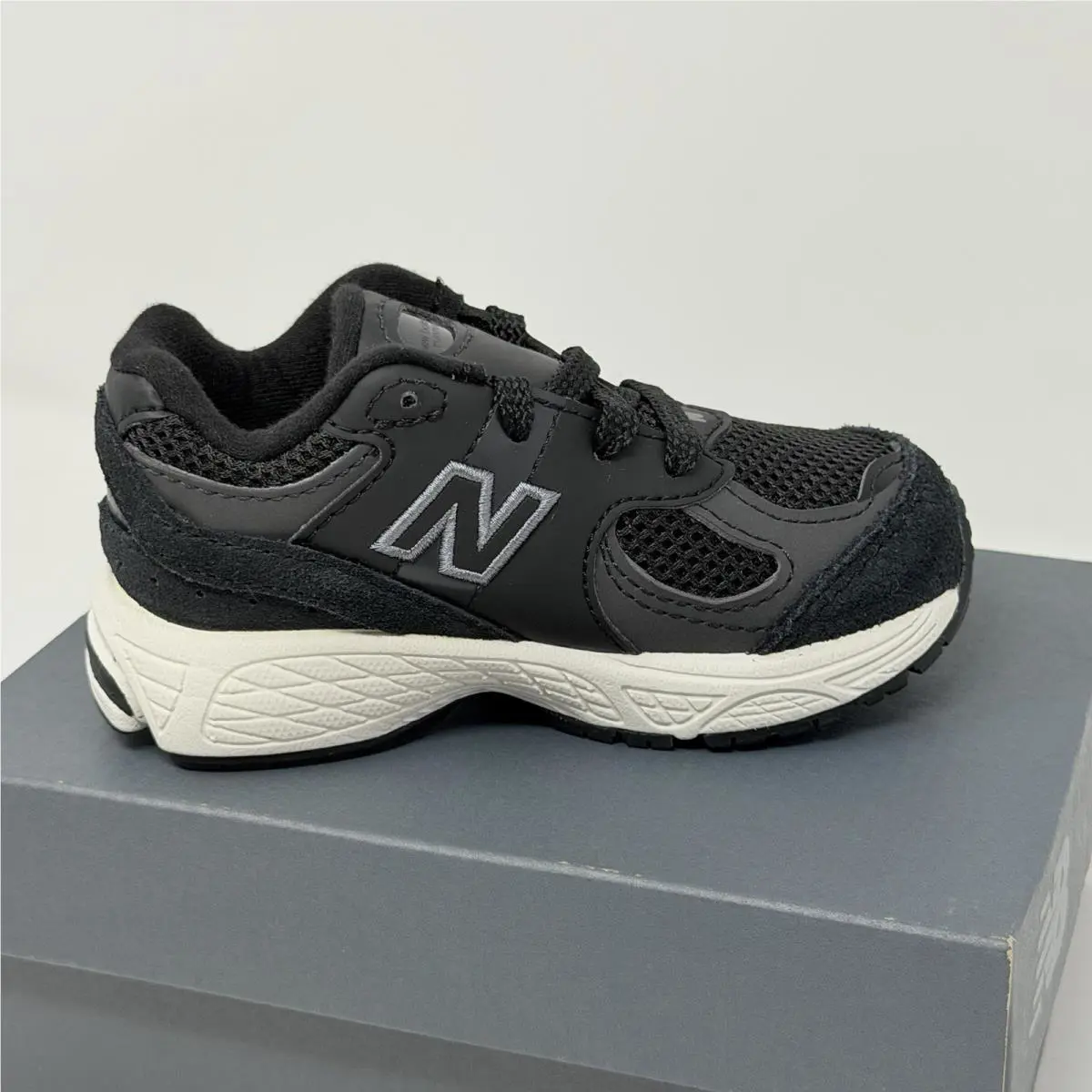 New Balance shoes - New Balance 2002R - Black (UPC: 0196941345079) 4