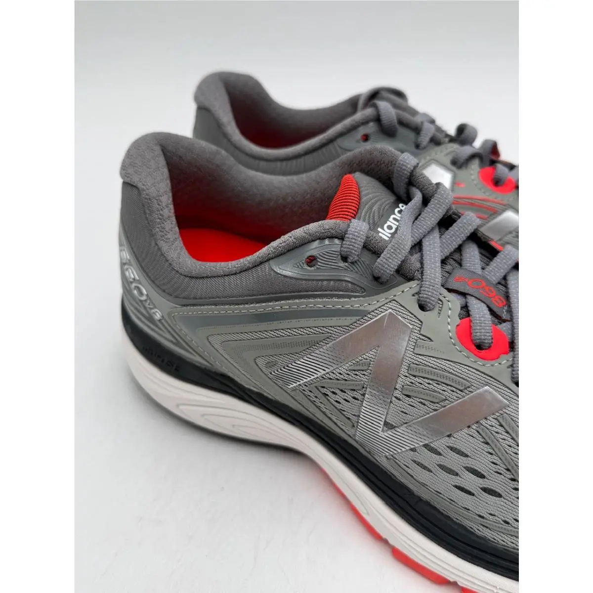 New Balance shoes - New Balance 860 - M860GR8 - Gray 1