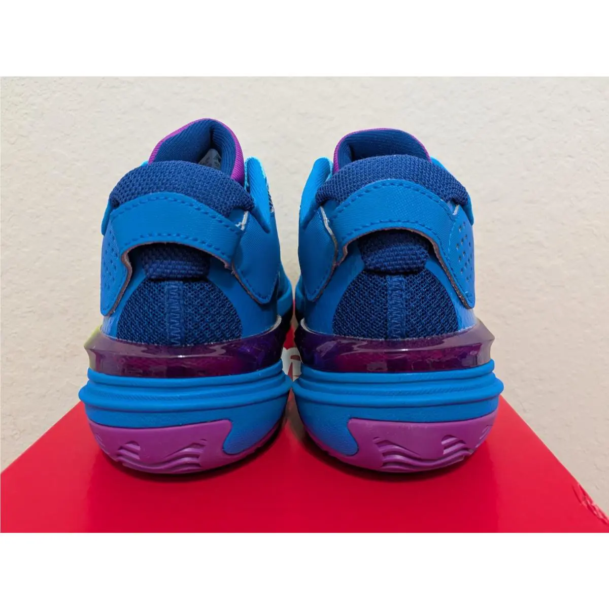 New Balance shoes - Blue 4