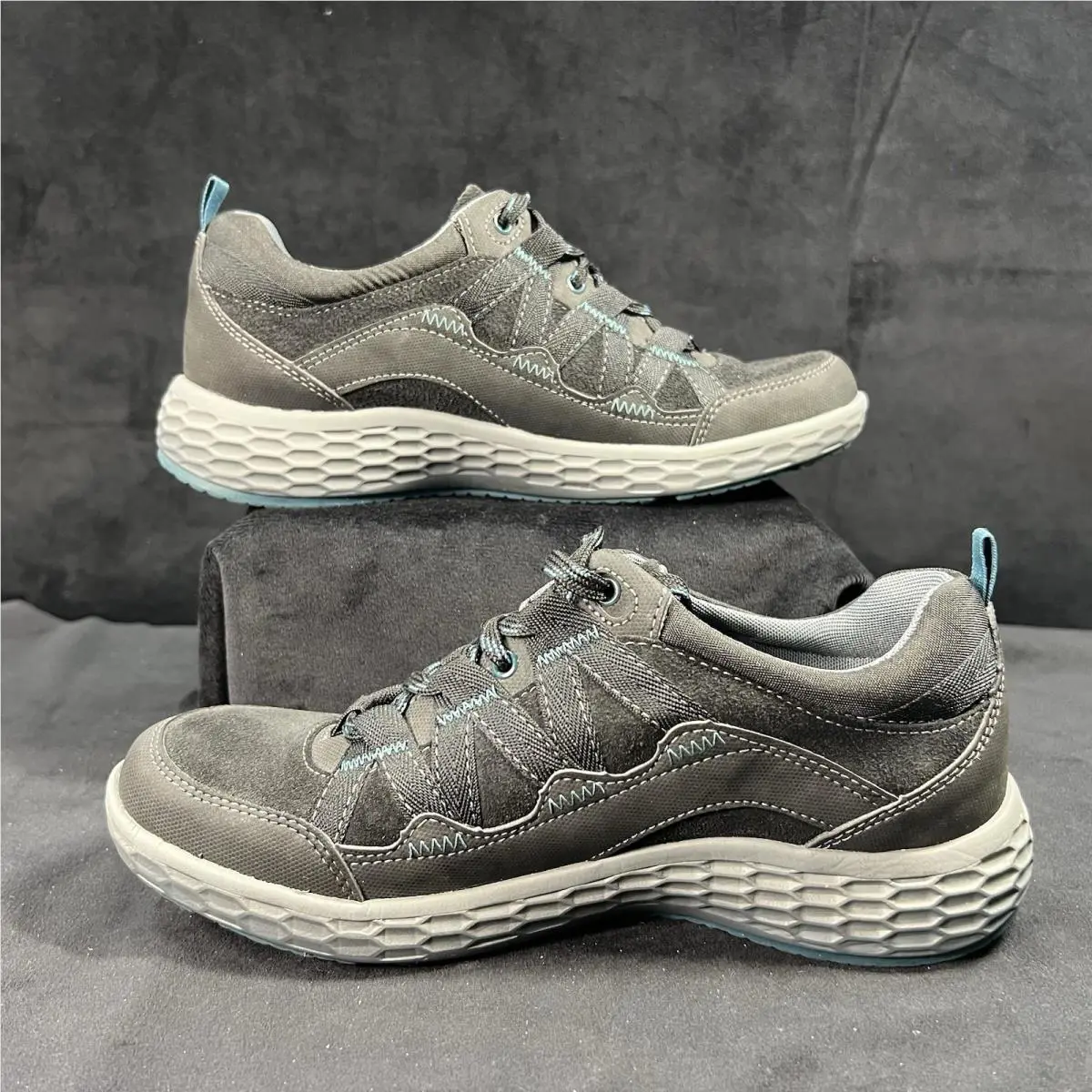 New Balance shoes - Cobb Hill by New Balance FreshExcel - CCM01BK 88 - Black 1