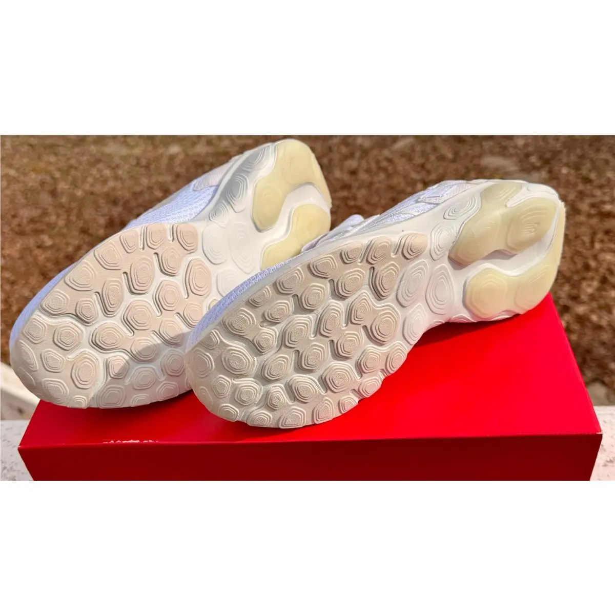 New Balance shoes - Jordan Air Spike Forty - Jordan Air Spike Forty - Fresh Foam 1440 - White 4